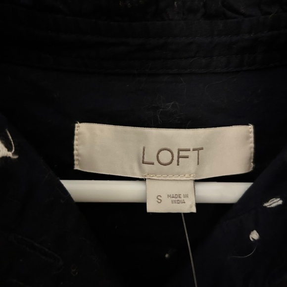 LOFT Shirt Womens Small Heart Embroidered Ruffle Trim Button Down Preppy NEW - Picture 7 of 7